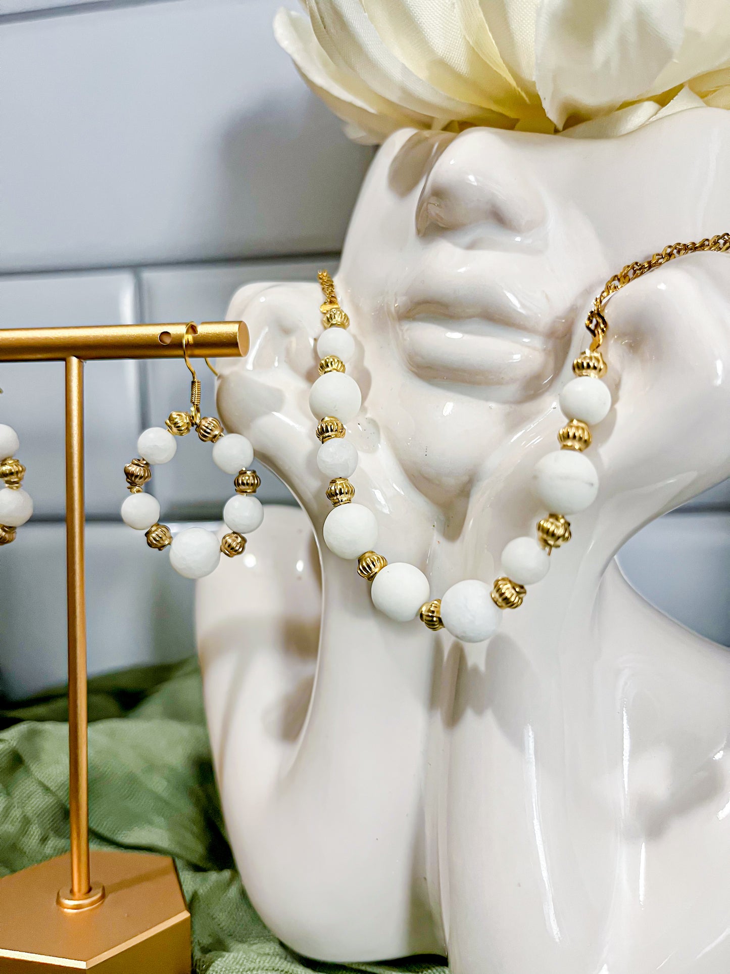 Aphrodite Necklace and Earring Set