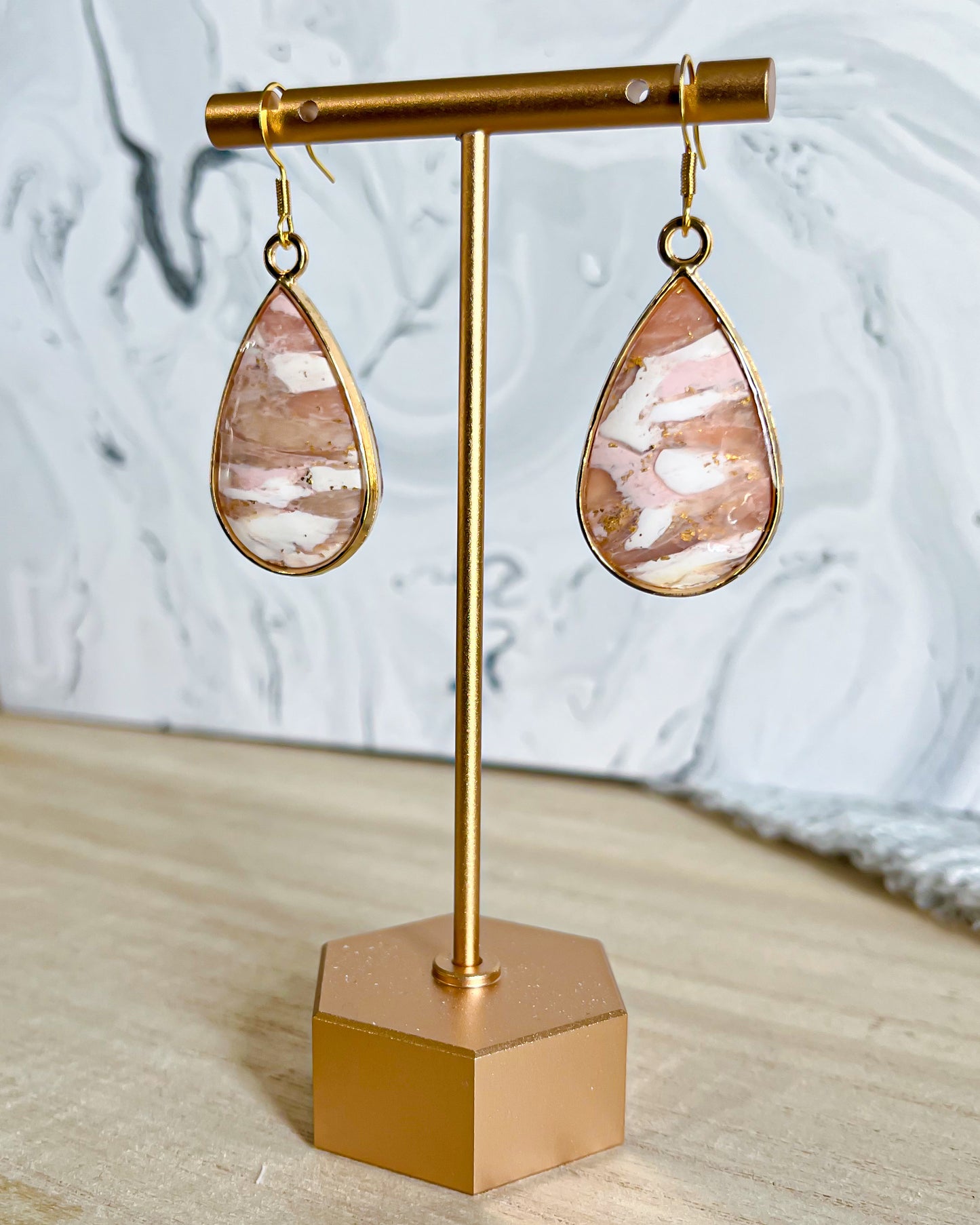 Pretty In Bloom Teardrop