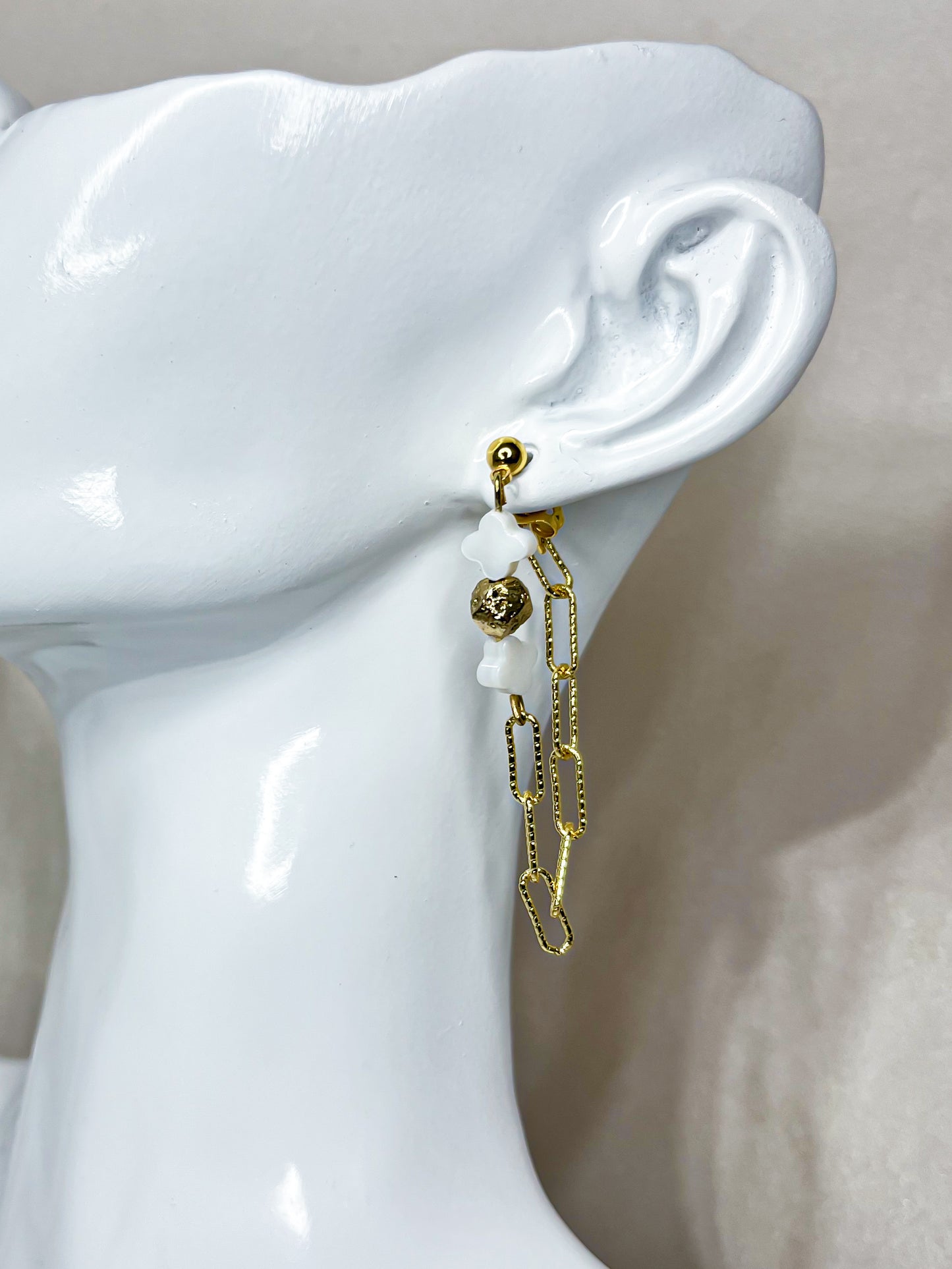 Clover in Gold Earring Loops