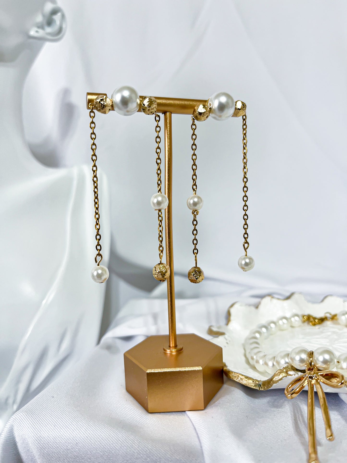 The Isabelle Dangled Earrings