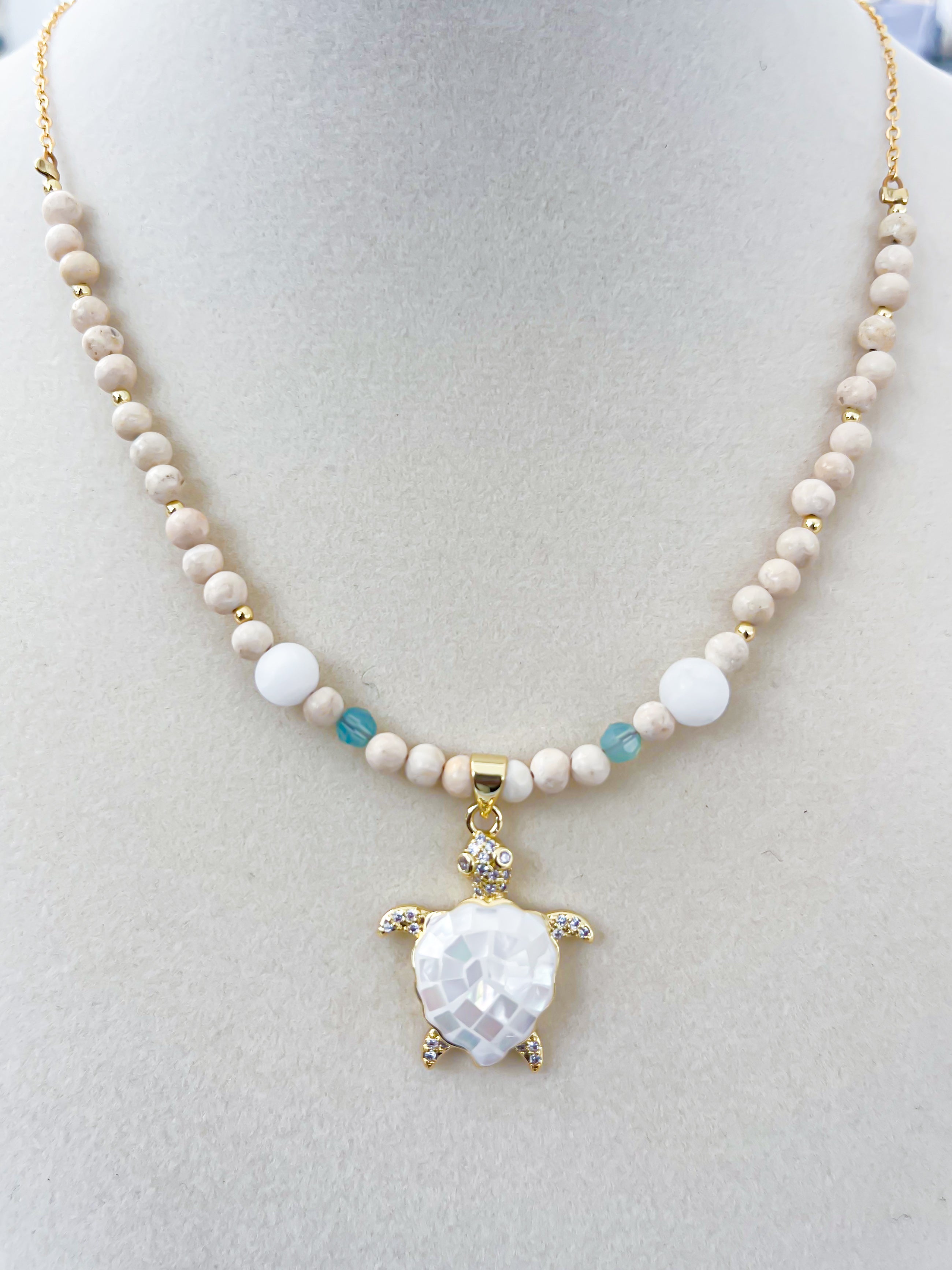 Shimmer Shell Necklace