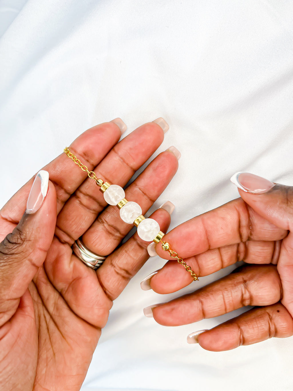 Elsa in Pearls Bracelet