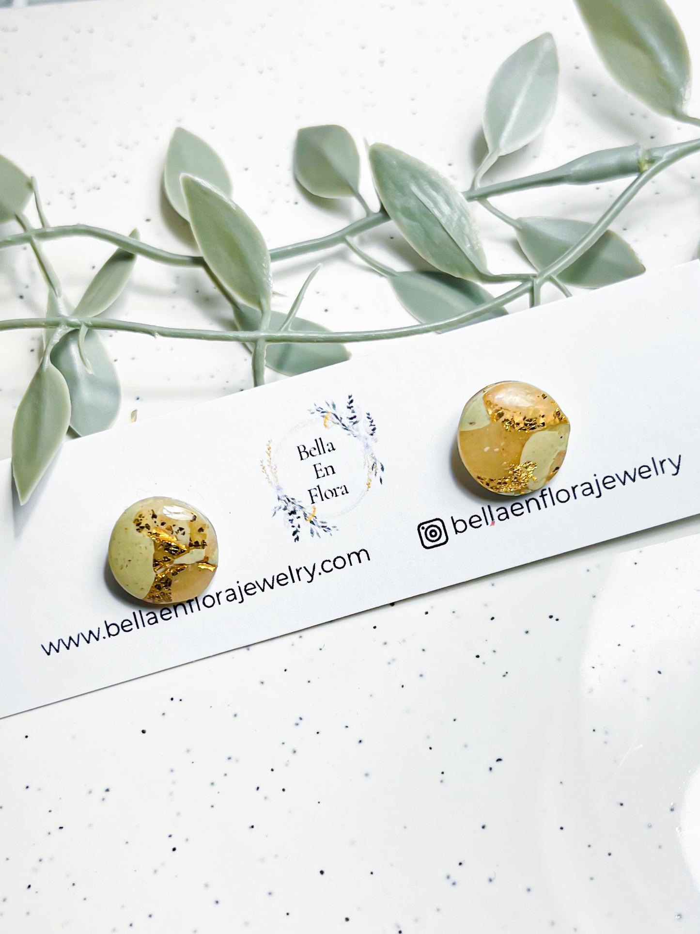 Pauline’s Gold & Greens