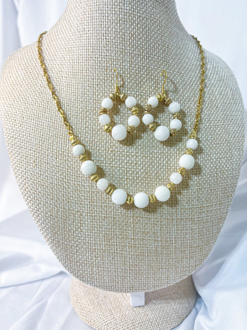 Aura’s Statement Necklace Set