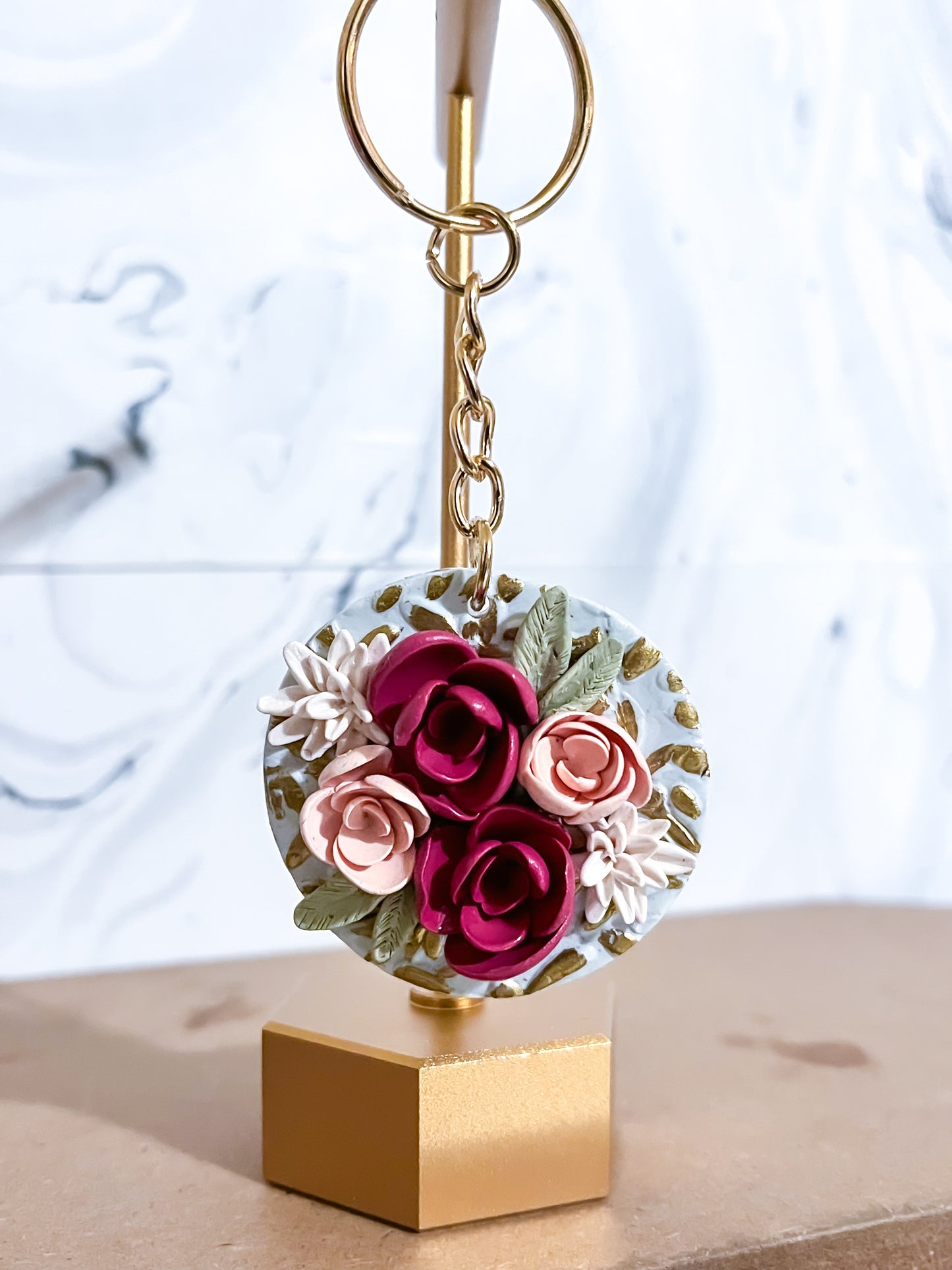 Haley In The Garden Round Keychain