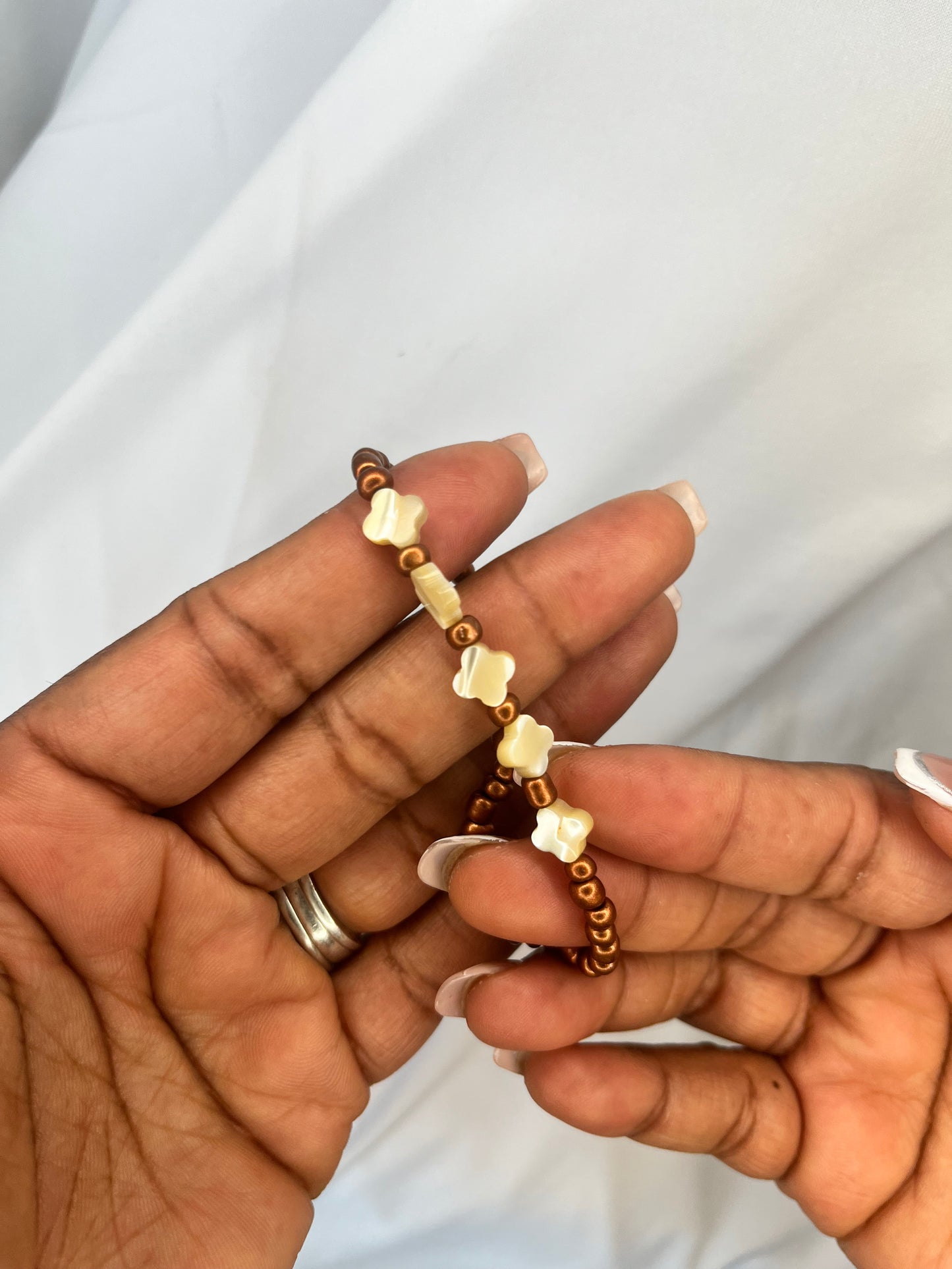 Brown Clover Stretch Bracelet