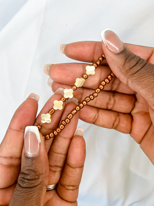 Brown Clover Stretch Bracelet