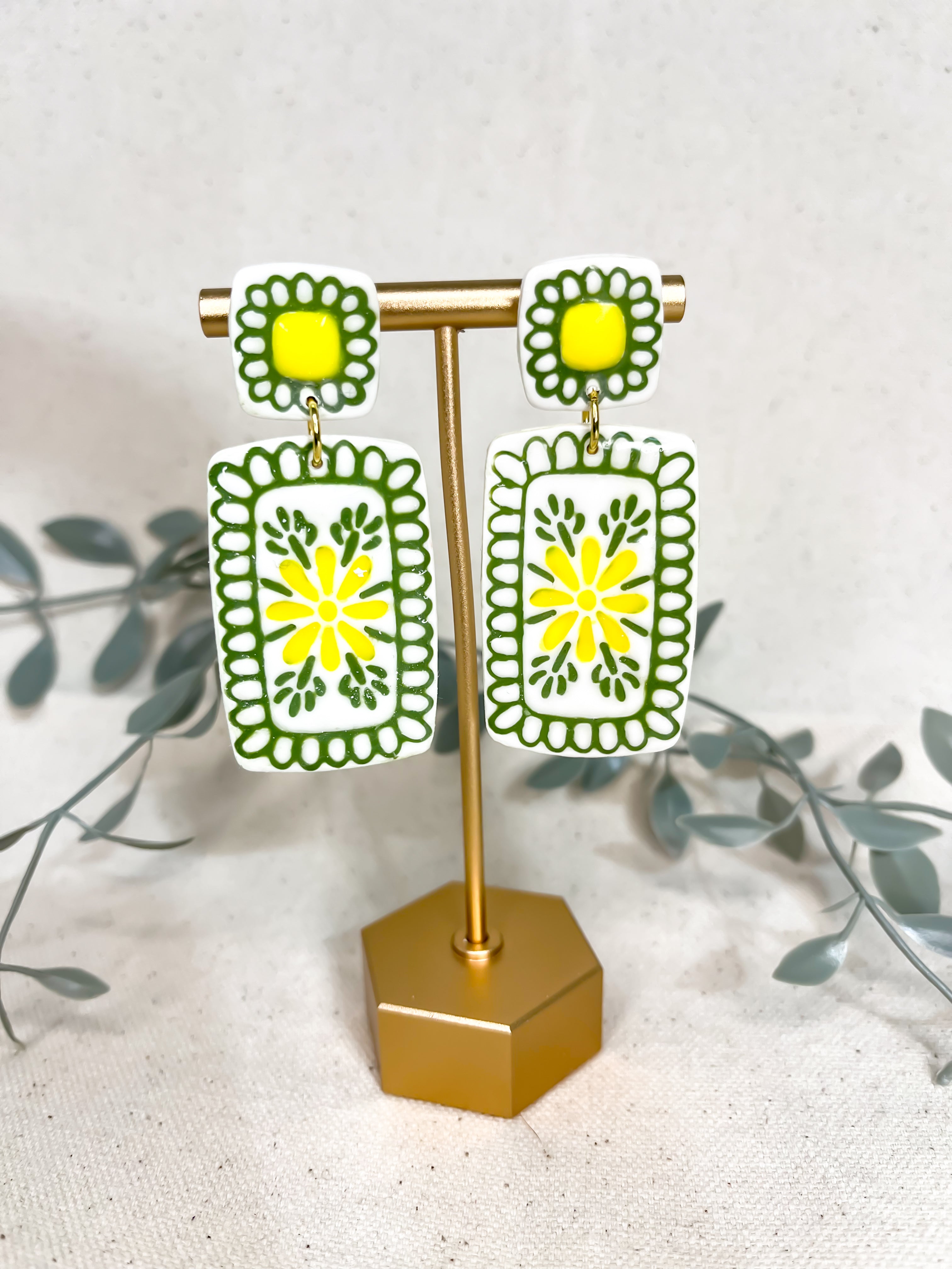 Boho Daisy Dangles