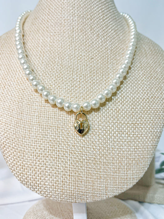 Heart of Pearls Necklace