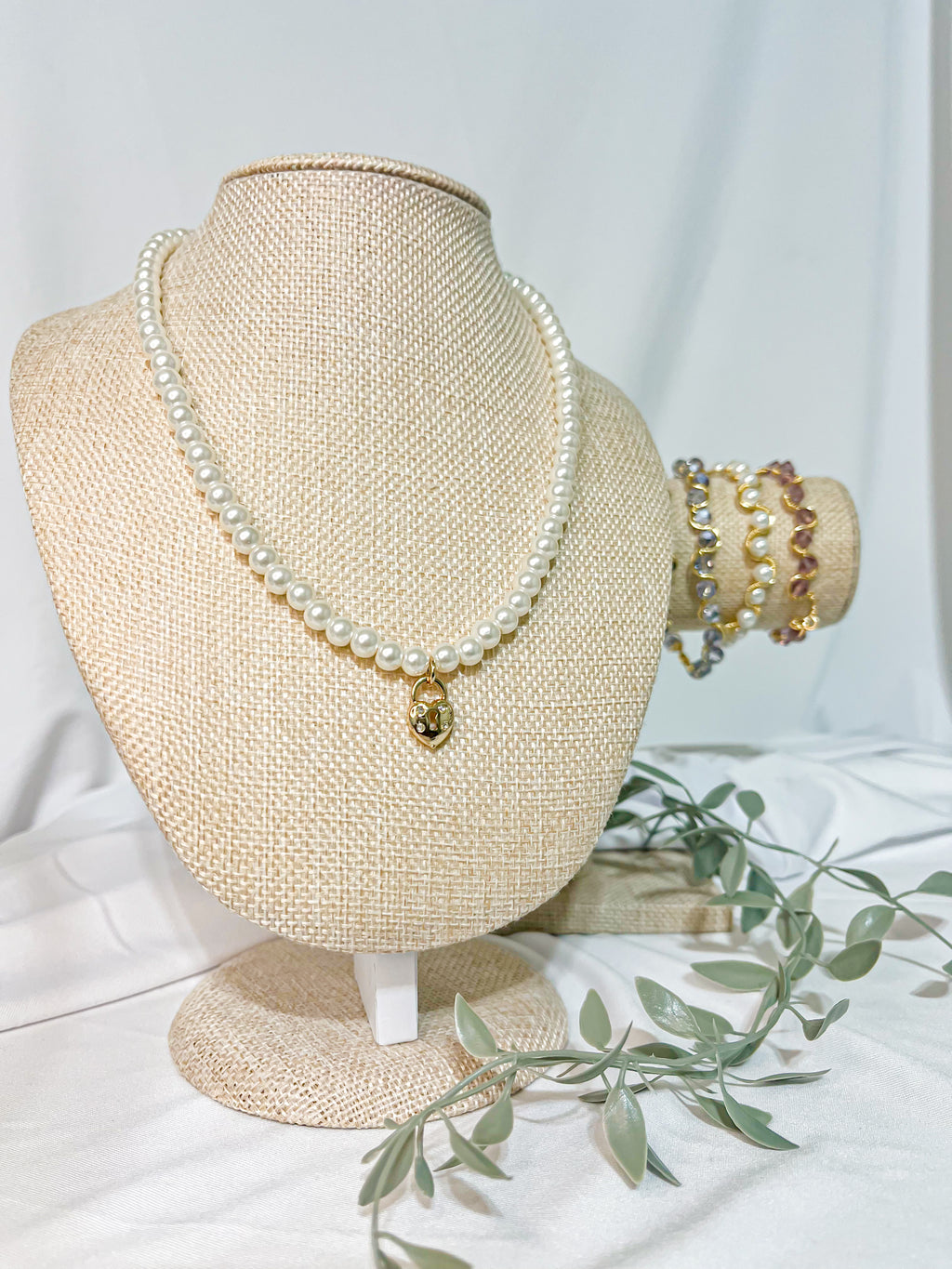 Heart of Pearls Necklace