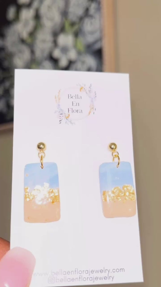 Waves In Gold Dangles